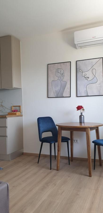 Studio Apartment Hana Пула Екстер'єр фото