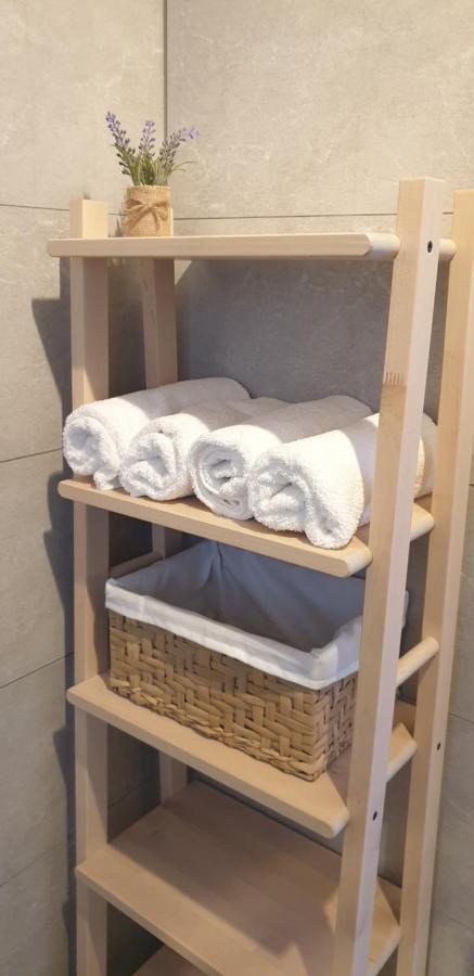 Studio Apartment Hana Пула Екстер'єр фото